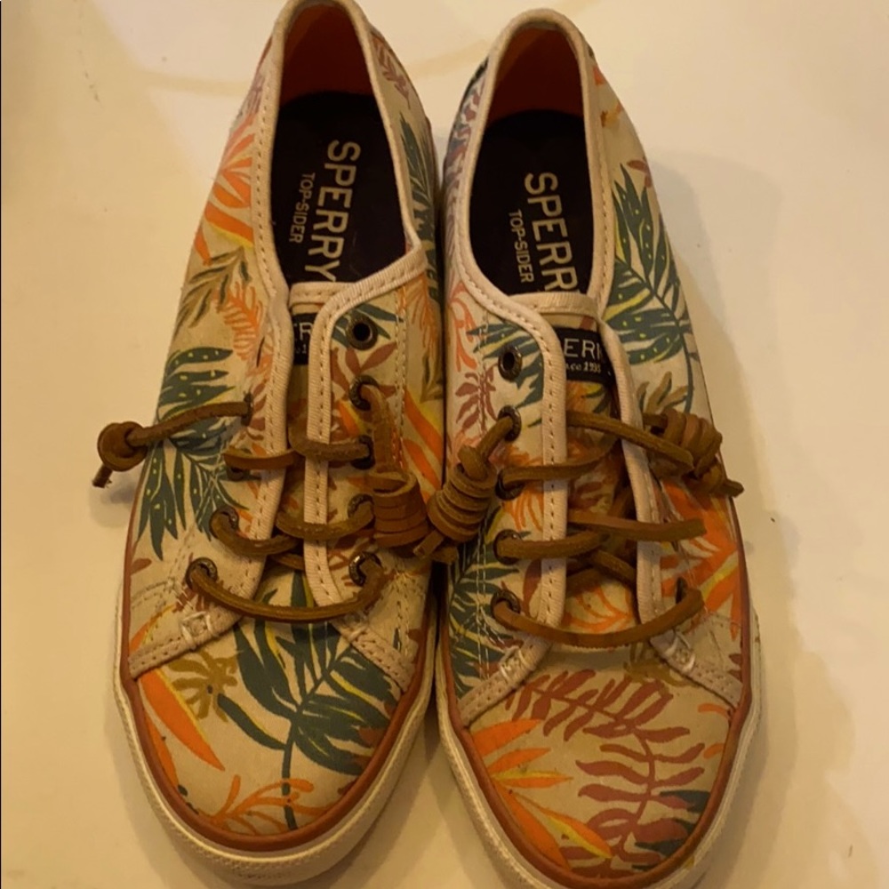 Sperry flower top siders